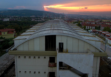 Geniş açıklıklı çatılar